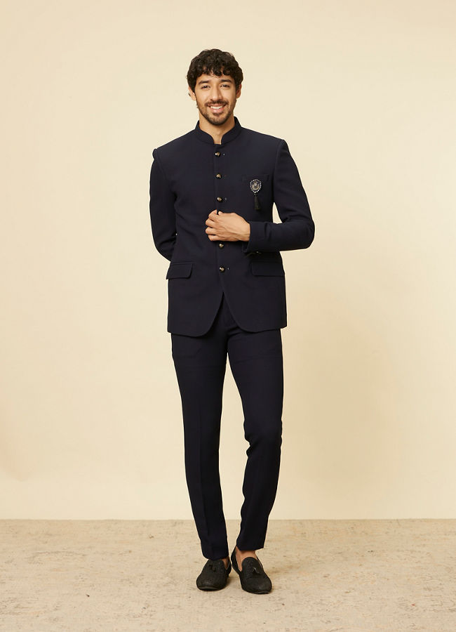 alt message - Manyavar Men Classic Dark Blue Jodhpuri Suit image number 2